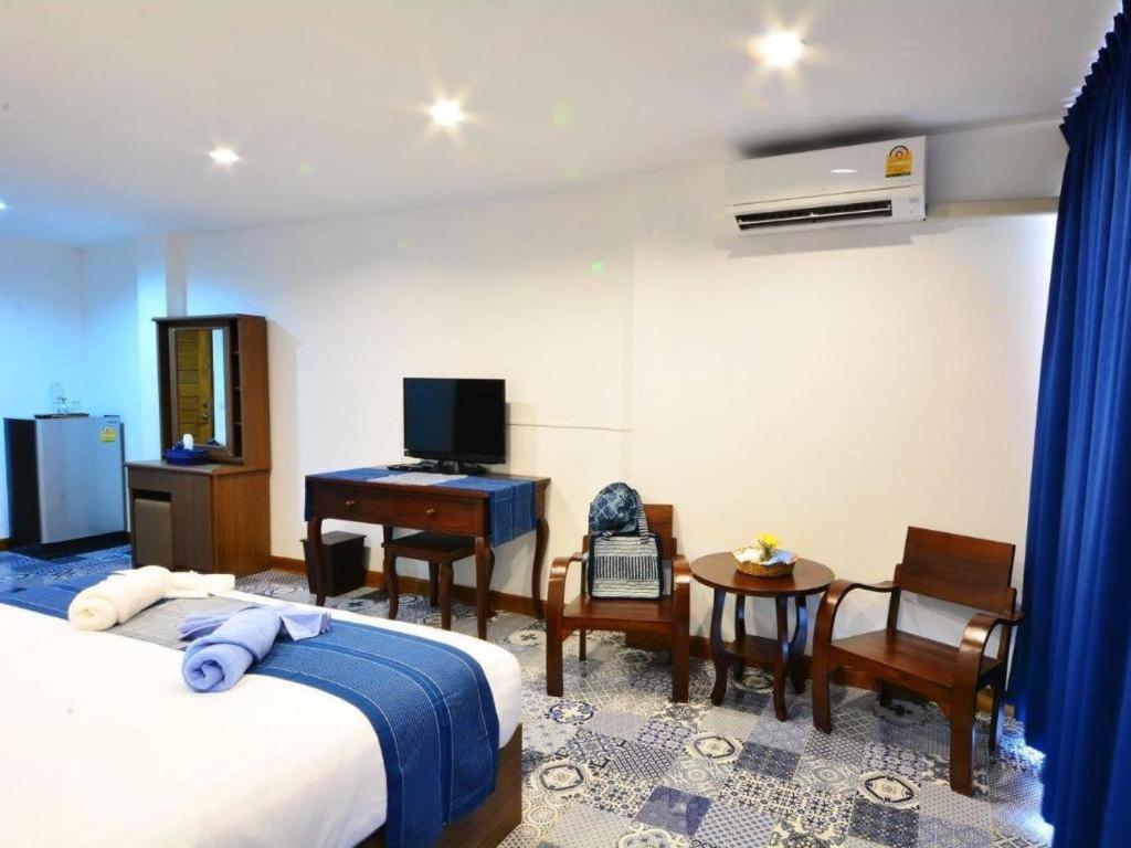 Hotel The Indigo House Phrae Zewnętrze zdjęcie