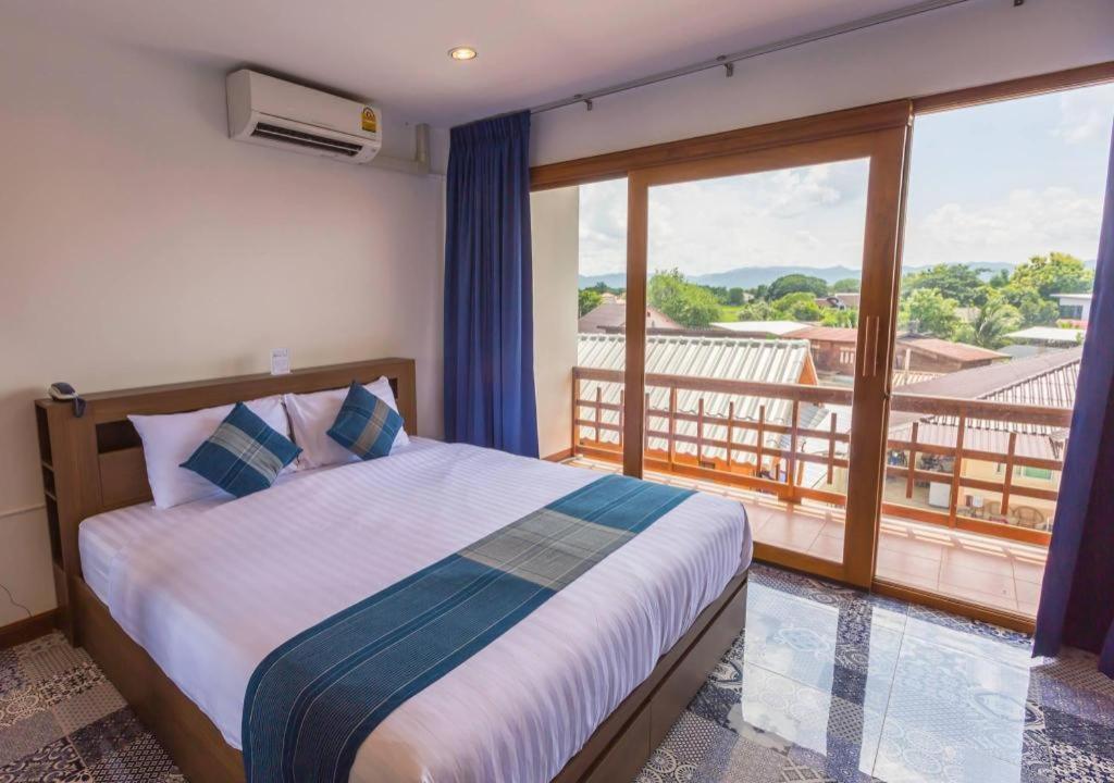 Hotel The Indigo House Phrae Zewnętrze zdjęcie
