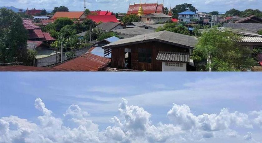Hotel The Indigo House Phrae Zewnętrze zdjęcie