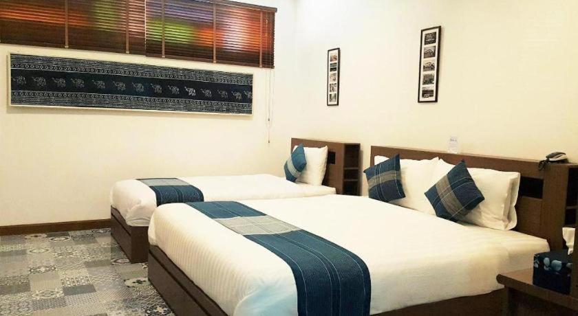 Hotel The Indigo House Phrae Zewnętrze zdjęcie