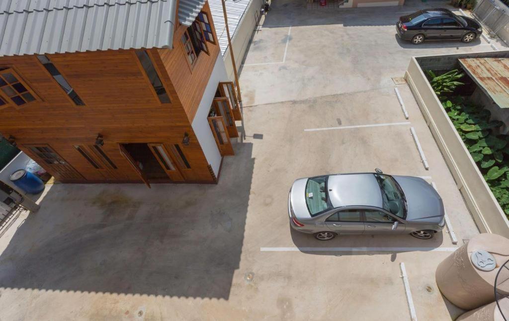 Hotel The Indigo House Phrae Zewnętrze zdjęcie